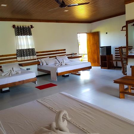 Eco Hotel Black & White - Anuradhapura Mihintale Zewnętrze zdjęcie