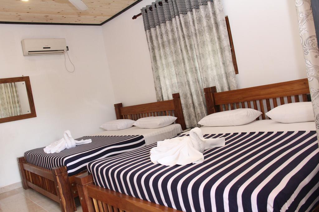 Eco Hotel Black & White - Anuradhapura Mihintale Zewnętrze zdjęcie
