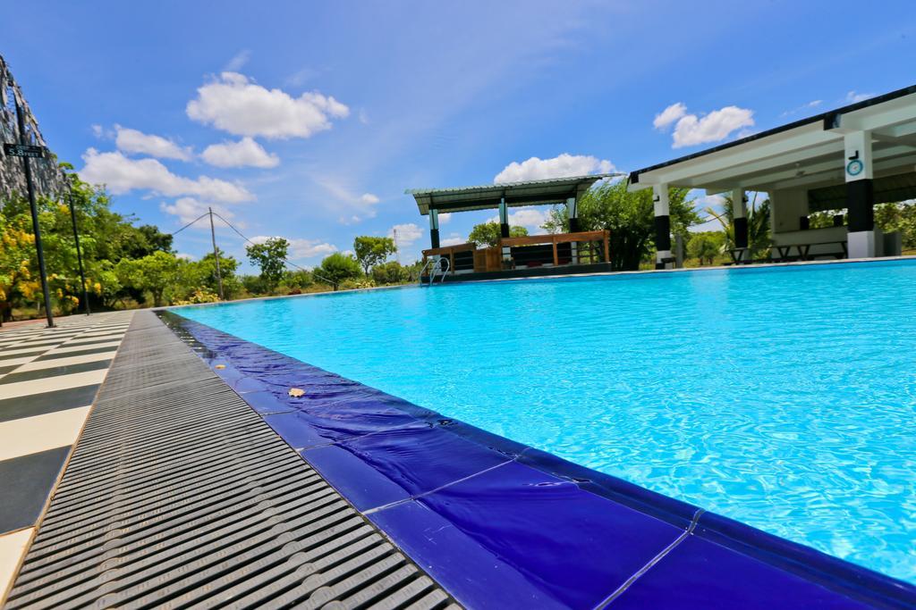 Eco Hotel Black & White - Anuradhapura Mihintale Zewnętrze zdjęcie