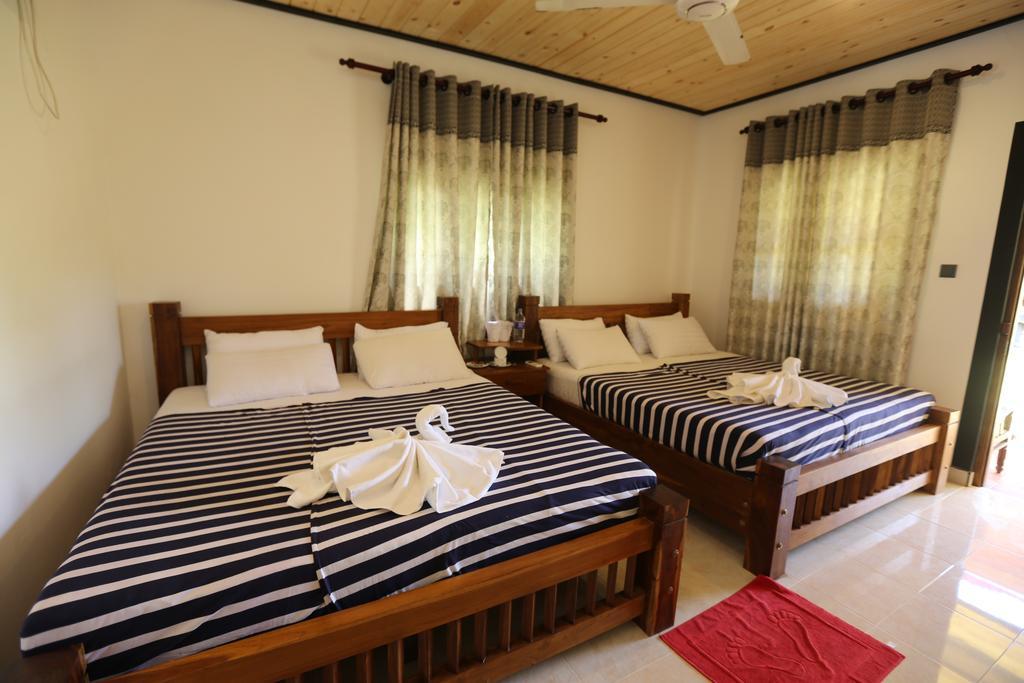 Eco Hotel Black & White - Anuradhapura Mihintale Zewnętrze zdjęcie